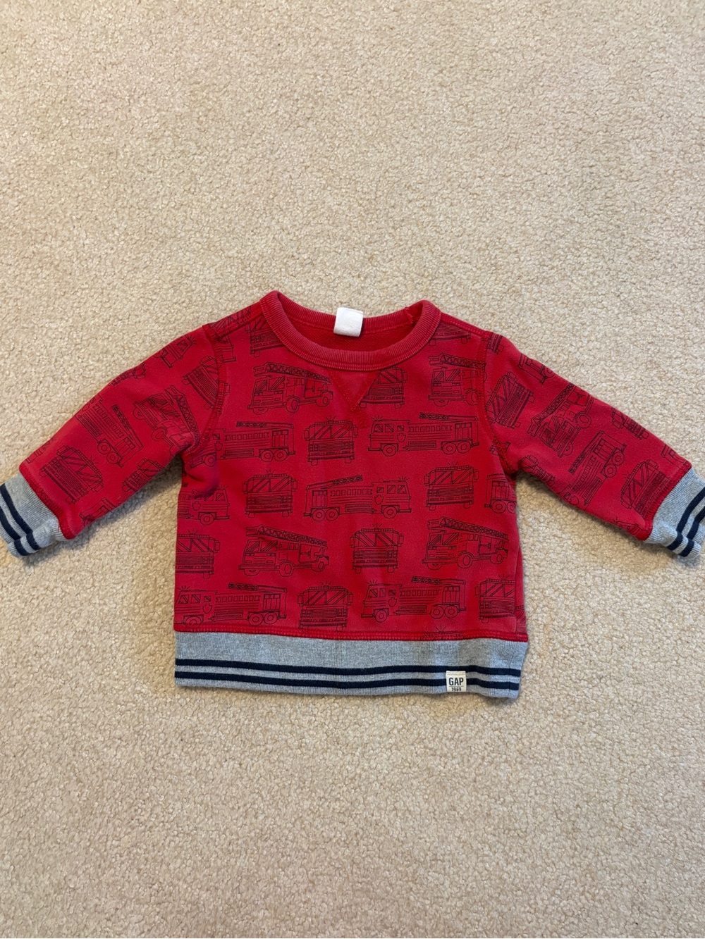 GAP Red Fire Truck Print Kids Sweatshirt Size 12-18 Months